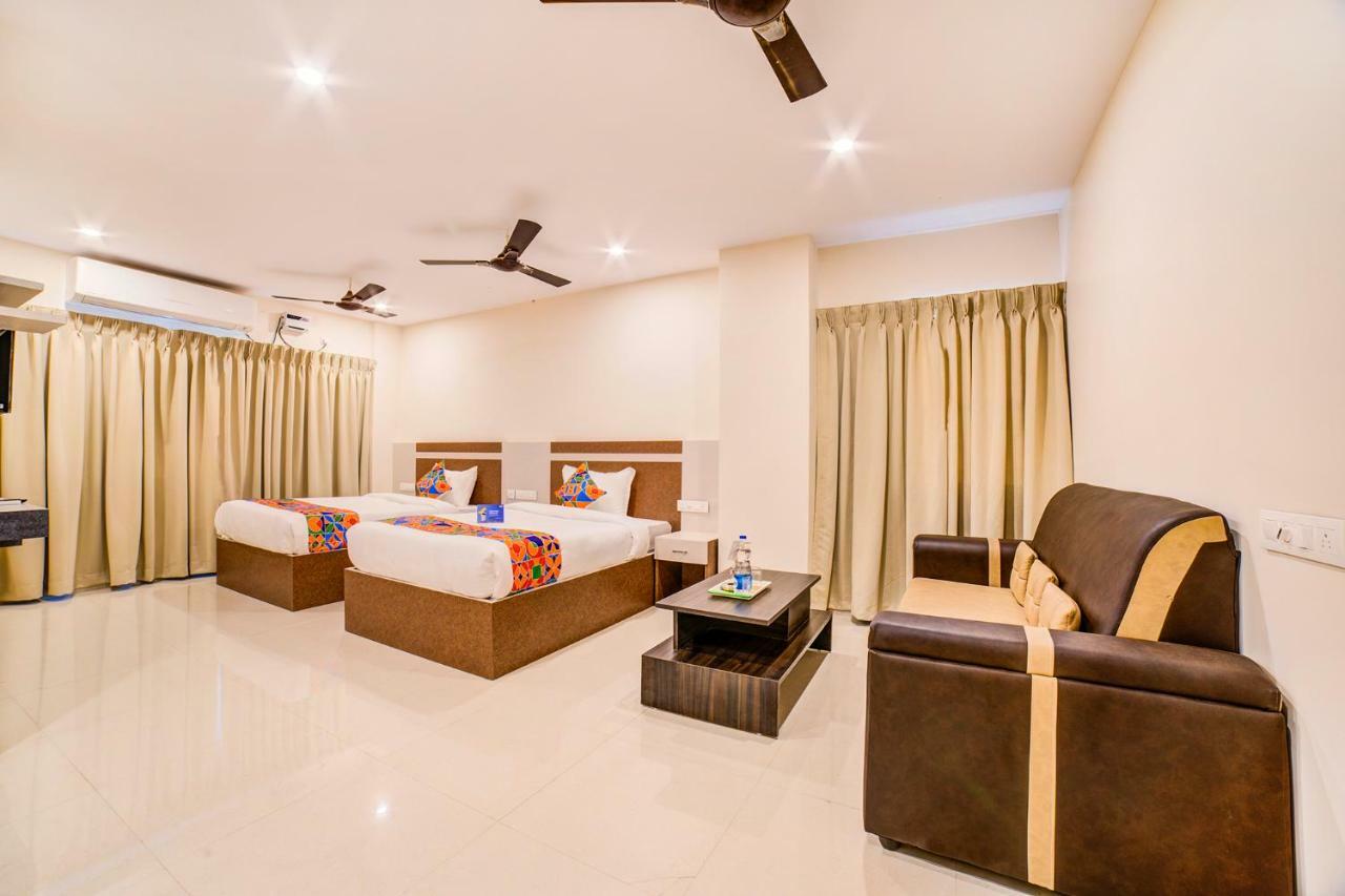Fabhotel Spark Inn Dwarakanagar Vijayawāda Eksteriør bilde